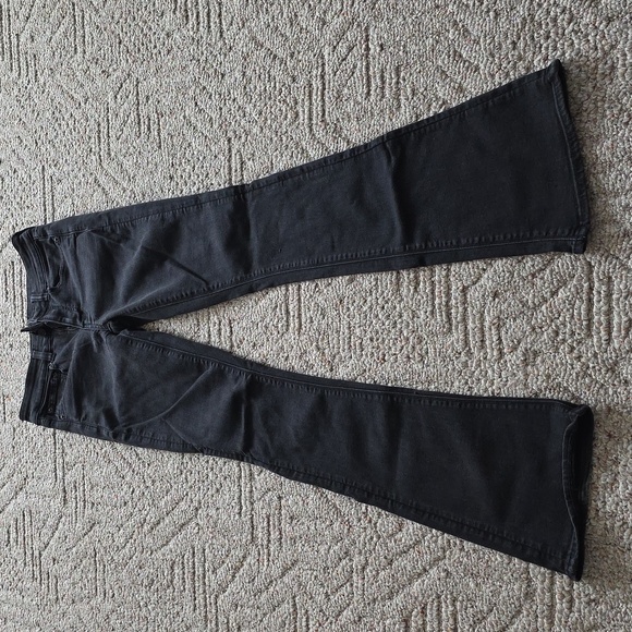 American Eagle High Rise Artist Flare Black Jeans Size 2 X-Long - Picture 4 of 7